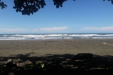 هاستل Playa Negra Guesthouse