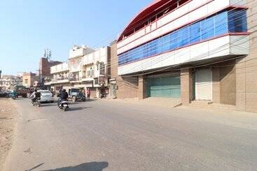 Oyo 26665 Hotel Choudhary Residency