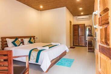 Hotelli Golden Pebble