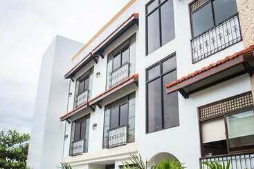 בית מלון כפרי Balai Belen