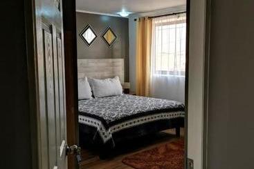 تختخواب و صبحانه Doña Francisca