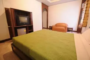 پانسیون Paradise Inn And Dining