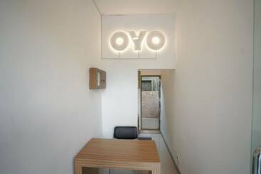 Hotel Oyo 343 Lawang15 Syariah