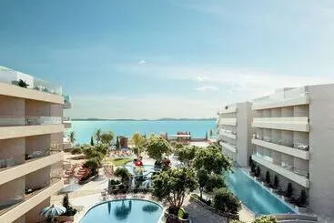 ホテル Holiday Inn Resort Bodrum West Beach
