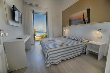 Otel Villaggio Resort Fior Di Sicilia