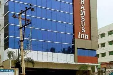 ホテル Shamsu S Inn