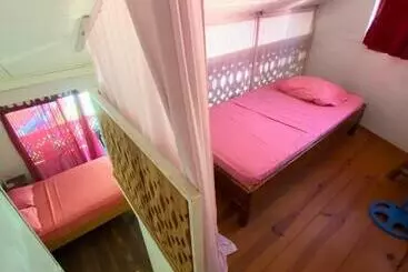 ユースホステル Amimodobeachrooms