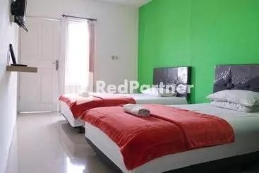 Pensión El Dhiya Syariah Karawaci Redpartner