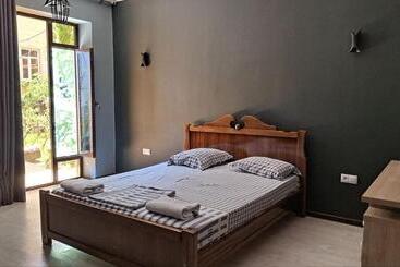 هاستل Guest House Real Tashkent