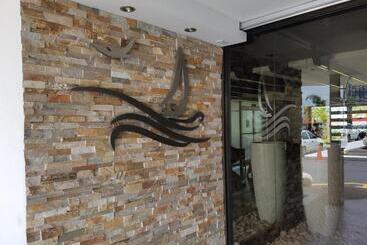 هتل آپارتمان Marbella Del Caribe Isla Verde Beachfront