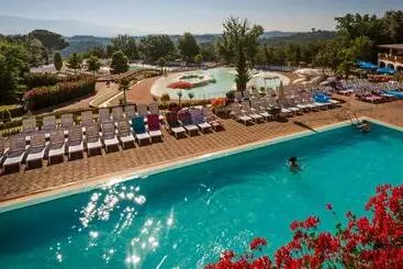 Aparthotel Villa Norcenni Apart