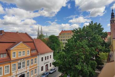 هتل Zum Klötzelmönch