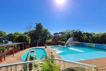 Pansiyon Pouso Da Garça Pousada Resort