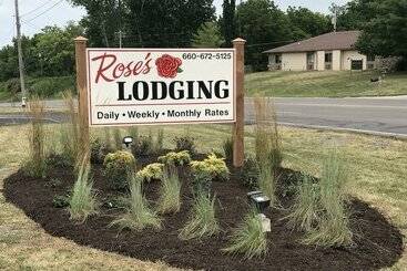 Отель Rose S Lodging
