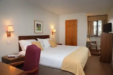 Macdonald Forest Hills Resort