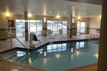 ホテル Americinn By Wyndham Windom