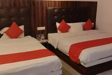 Hotel Holydon Njp Siliguri