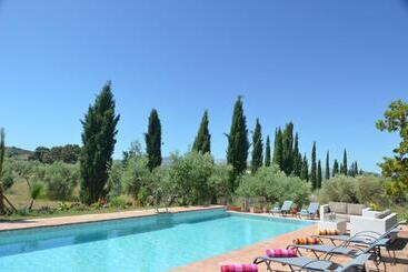 هتل La Guzmana De Ronda