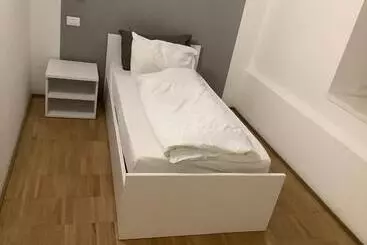 تختخواب و صبحانه Foresteria Gavazzeni