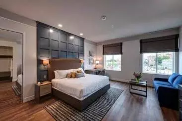 The Hotel Concord