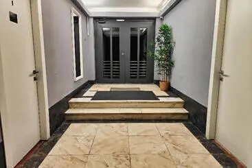 Romana Luxury Design Suites - City Center