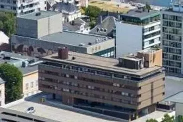 ホテル Dronningen