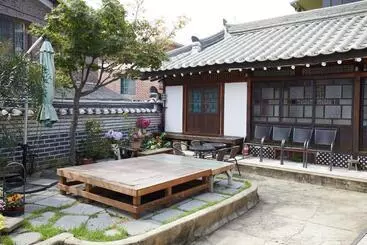Majatalo Bonghwangjae Hanok Guesthouse
