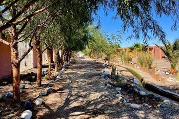 Aparthotel Entre Rieles Cabañas Y Restaurante