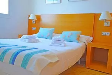 Turistihuoneistot Calypso Family