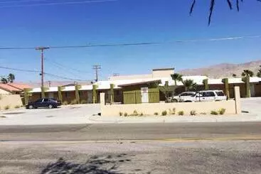 Hotelli Europa Inn & Suites