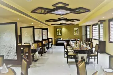 Hotel Ashish Continental