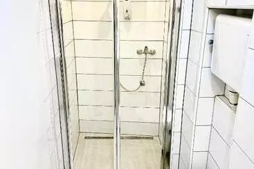 پانسیون Lina Rooms Hostel