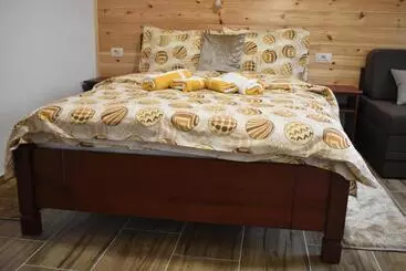 Pension Deluxe Studio & Rooms Zarubica