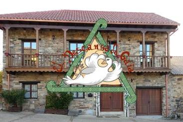 פנסיון El Descanso De Gaia