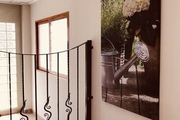 פנסיון El Jardin De Las Eras