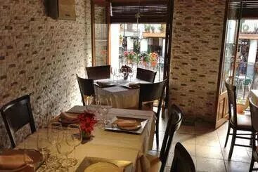 Pensionat Hostal Cerezo 2