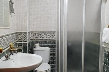 膳宿费 Hostal Pampaneira