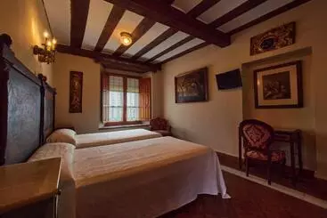 Pensione Posada De San Millán