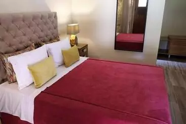 Pension Encosta Dos Túneis   Turismo E Lazer