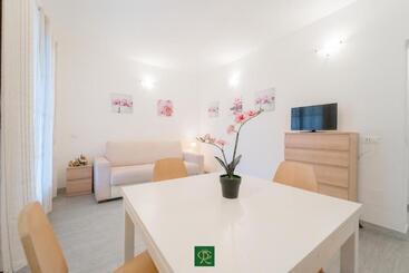 מלון דירות Albatros