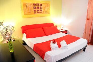 מלון דירות La Baia Di Nettuno Il Gatto E La Volpe