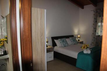 בית מלון כפרי Agliadò