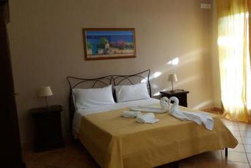 Hotel Agriturismo Monte Degli Angeli