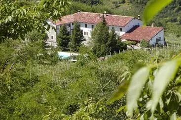 ホテル Agriturismo Rupestr