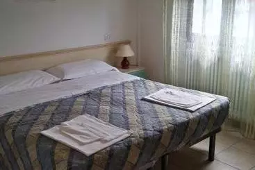 アパートホテル Amanda Appartamenti