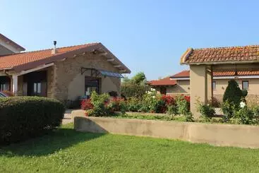 Hotel Il Casale Degli Ulivi   Agriturismo