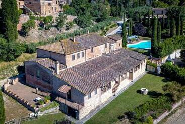 ホテル Agriturismo Vergelle