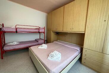 פנסיון Affittacamere I Gigli Di Mare