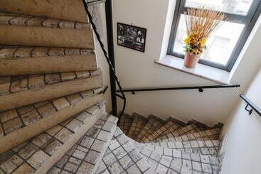 پانسیون La Casa Degli Artisti 1