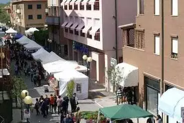 Huoneistohotelli Residence La Rosa Di Nettuno